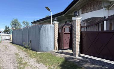 HOUSE AND LOT FOR SALE NEAR THE BEACH ID 15034