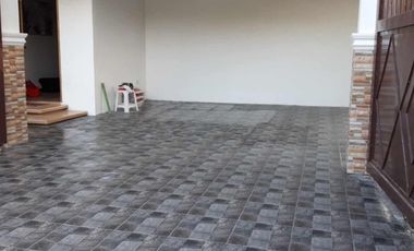 HOUSE AND LOT FOR SALE NEAR THE BEACH ID 15034