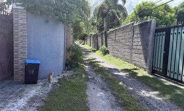 HOUSE AND LOT FOR SALE NEAR THE BEACH ID 15034