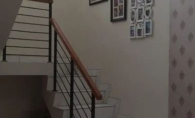 Rumah 2 Lantai SHM di Jatiasih Dekat Gerbang Tol Bebas Banjir J-37158