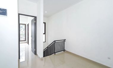 Rumah 3 KT Minimalis 9 Menit ke RSIA Bunda Ciputat Siap Huni J-37320