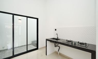 Rumah 14 menit ke Summarecon Mall Bekasi Bebas Banjir Siap KPR J-37455