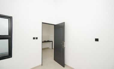 Rumah 14 menit ke Summarecon Mall Bekasi Bebas Banjir Siap KPR J-37455