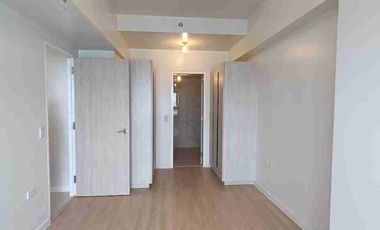 Condo for rent sale or rent in Mandaue City, Mandani Bay scenic seaview