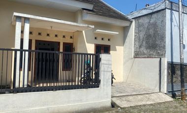 RUMAH MURAH BARU SATU LANTAI DI TLOGOMULYO SEMARANG TIMUR