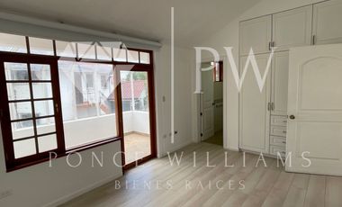 CASA EN CUMBAYA DENTRO DE URBANIZACIÓN EN RENTA