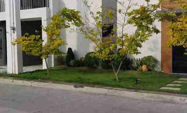 Single Attached house and lot