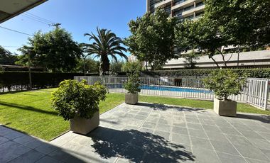 Venta cómodo departamento 2D2B con vista lateral a Cerro San Cristóbal