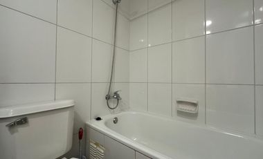 Venta cómodo departamento 2D2B con vista lateral a Cerro San Cristóbal