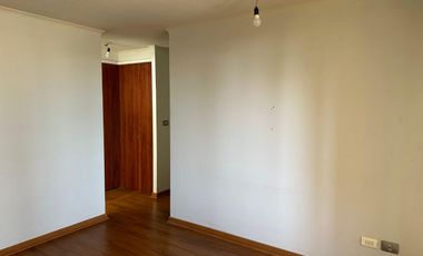 Venta cómodo departamento 2D2B con vista lateral a Cerro San Cristóbal
