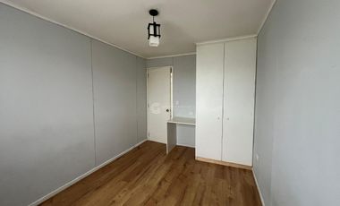 ARRIENDO CASA REINA LUISA