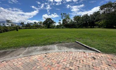 Lote en el condominio santa teresita