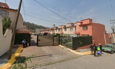 CASA DE RECUPERACIÓN BANCARIA EN CALLE BOSQUE DE CASTILLAS, FRACC. REAL DEL BOSQUE, TULTITLAN, EDO MEX. ¡NO SE ACEPTAN CRÉDITOS!