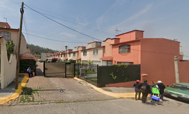 CASA DE RECUPERACIÓN BANCARIA EN CALLE BOSQUE DE CASTILLAS, FRACC. REAL DEL BOSQUE, TULTITLAN, EDO MEX. ¡NO SE ACEPTAN CRÉDITOS!