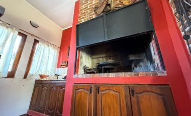 Courreges, casi Urquiza – Casa en venta. ¡APTO CRÉDITO!