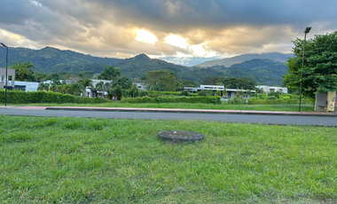 Lote en el condominio casa de campo en - Restrepo meta