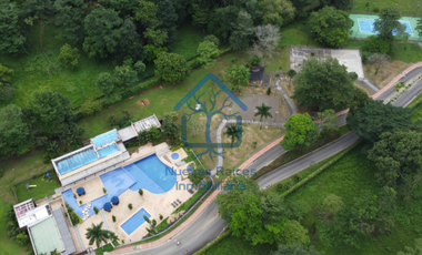 Lote en el condominio casa de campo en - Restrepo meta