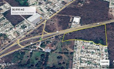 Terreno en venta en Conkal sobre carretera y con 300 m de frente