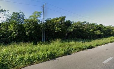 Terreno en venta en Conkal sobre carretera y con 300 m de frente