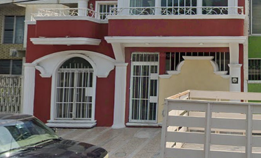CASA EN VENTA AVENIDA VICENTE GUERRERO #1013, COLONIA CENTRO, VERACRUZ, VERACRUZ
