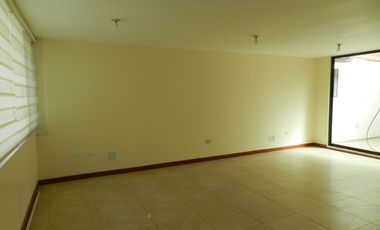 VENTA DE CASA CALDERON-CORAL