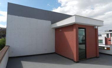 VENTA DE CASA CALDERON-CORAL
