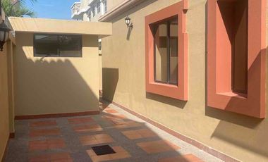 Alquiler departamento planta baja Samborondon