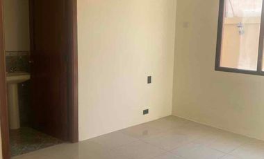 Alquiler departamento planta baja Samborondon