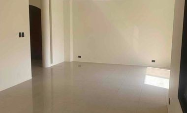 Alquiler departamento planta baja Samborondon