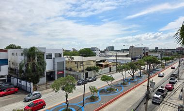 Alquiler de Suite en 3er Piso Alto/ Terraza - Cdla. Simón Bolivar, Avenida Hno. Miguel, Cerca al Aeropuerto y Mall del Sol - Guayaquil