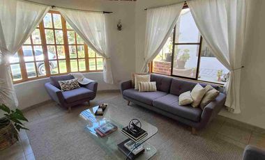 VENDO CASA EN ICA EN RESIDENCIAL LA ANGOSTURA UBICADA EN CONDOMINIO CON SEGURIDAD LAS 24 HORAS, PISCINA Y AREAS VERDES