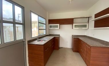 VENTA DE CASA EN SANTA CLARA