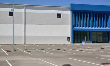 SE RENTA MAGNIFICA NAVE INDUSTRIAL DE 15000 M2, EN UBICACION PRIVILEGIADA YA LISTA CON SERVICIOS