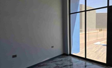 SE RENTA MAGNIFICA NAVE INDUSTRIAL DE 15000 M2, EN UBICACION PRIVILEGIADA YA LISTA CON SERVICIOS