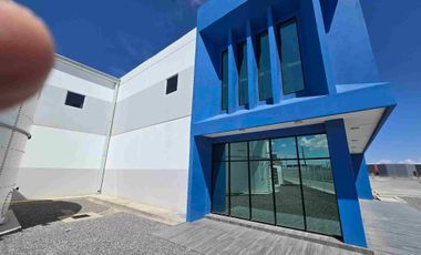 SE RENTA MAGNIFICA NAVE INDUSTRIAL DE 15000 M2, EN UBICACION PRIVILEGIADA YA LISTA CON SERVICIOS