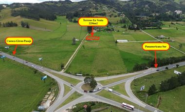 Terreno plano de 2 256 m² en venta –Tarqui Cuenca