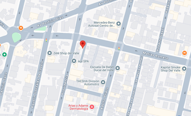 Casa con 4 recámaras en Venta, Del Valle Centro, 321 m2 terreno