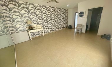 CASA EN VENTA RESIDENCIAL ARBOLADA, CON UN CUARTO INDEPENDIENTE