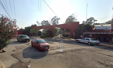CASA DE RECUPERACIÓN BANCARIA EN CALLE ALAMOS, FRACC. LOS PORTALES, TULTITLAN, EDO MEX. ¡NO SE ACEPTAN CRÉDITOS!