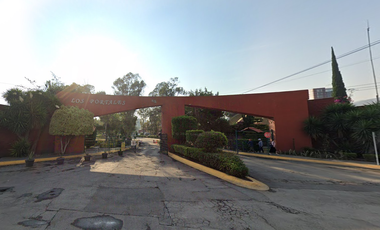 CASA DE RECUPERACIÓN BANCARIA EN CALLE ALAMOS, FRACC. LOS PORTALES, TULTITLAN, EDO MEX. ¡NO SE ACEPTAN CRÉDITOS!
