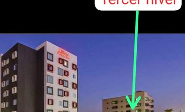 Local en Jardines de la Hacienda