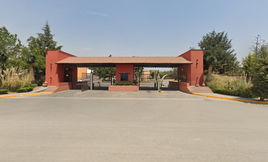 Gran Oportunidas Casa En Fraccionamiento Hacienda De Las Fuentes Calimaya No Creditos Recursos Propios Sm