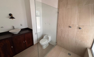 0.6 CASA EN RENTA EN SAN GIL