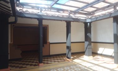 Casa Comercial en Arriendo en Zona Centro,Envigado Antioquia