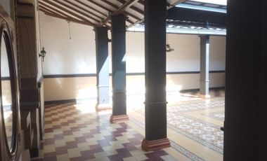 Casa Comercial en Arriendo en Zona Centro,Envigado Antioquia