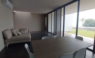 CASA EN RENTA EN CIUDAD DEL CARMEN. PLAYA BAHAMITAS