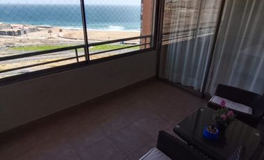 Hermoso departamento frente al mar