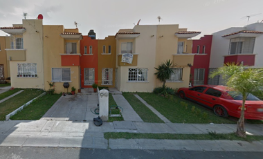 HERMOSA CASA PASEOS DE LA CAÑADA TONALA !!!