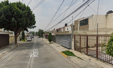 Se VeNDe CaSa EXCeLeNTe UBiCaCIóN!!Roma , Valle Dorado, Tlalnepantla,,Adjudicada