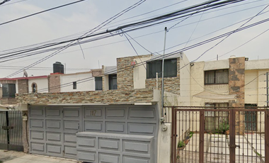 Se VeNDe CaSa EXCeLeNTe UBiCaCIóN!!Roma , Valle Dorado, Tlalnepantla,,Adjudicada